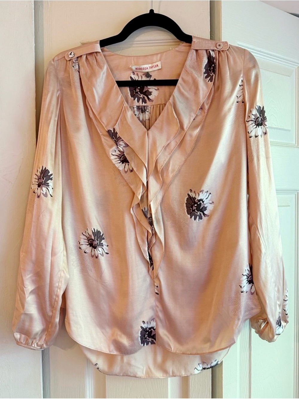 Rebecca Taylor Blush Silk Blend Floral Blouse | Ruffle V-Neck | Romantic Office - Picture 12 of 16
